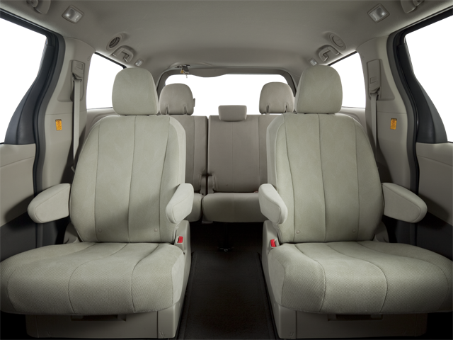 2013 Toyota Sienna L - Photo 20