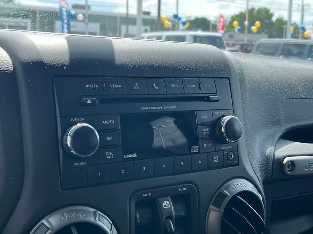 2018 Jeep Wrangler JK Unlimited Sport S - Photo 18