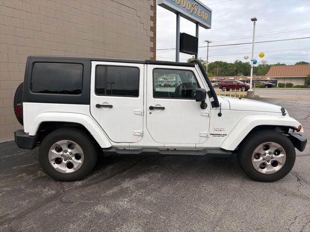 2013 Jeep Wrangler Unlimited Sahara