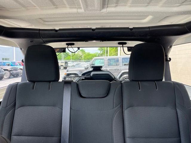 2018 Jeep All-New Wrangler Unlimited Sahara - Photo 17