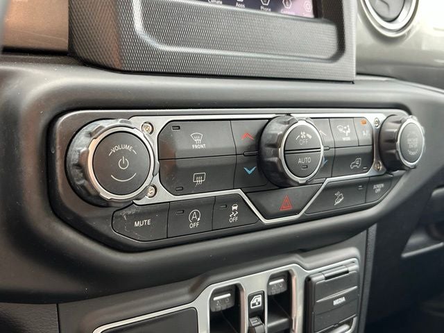 2018 Jeep All-New Wrangler Unlimited Sahara - Photo 20