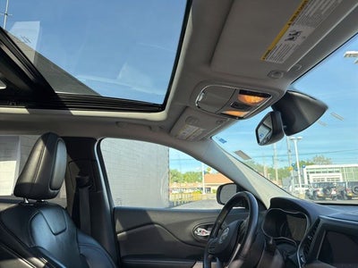 2019 Jeep Cherokee Latitude Plus