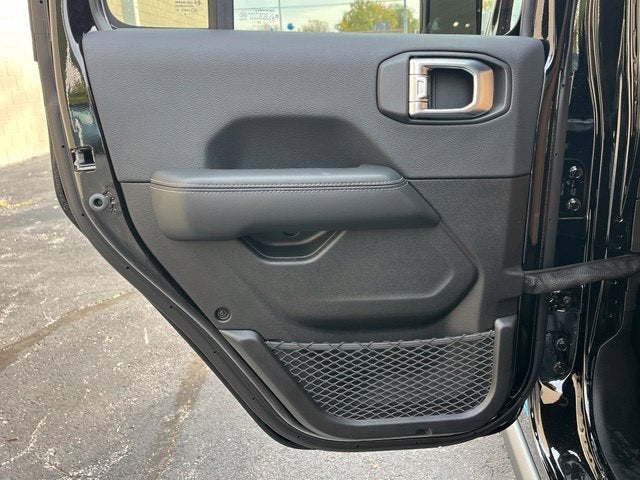 2027 Jeep Wrangler Base