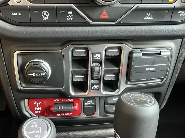 2027 Jeep Wrangler Base