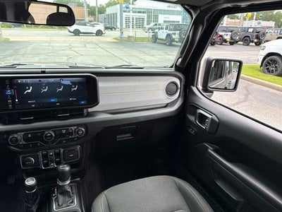 2025 Jeep Wrangler Sport