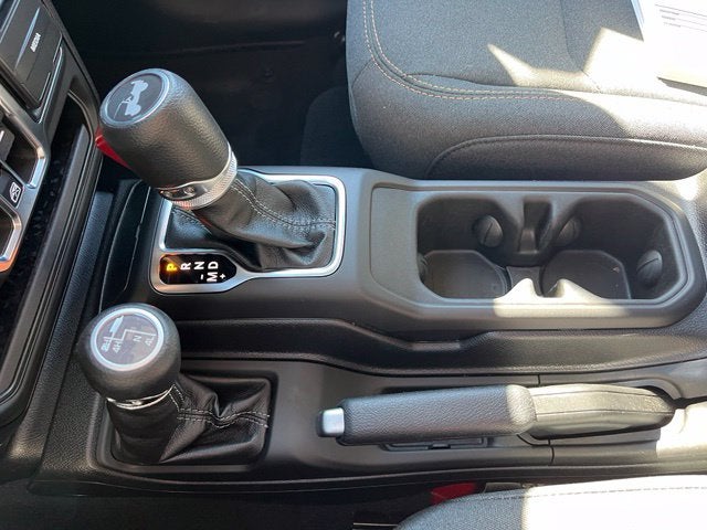 2026 Jeep Wrangler 4-Door Sahara - Photo 25