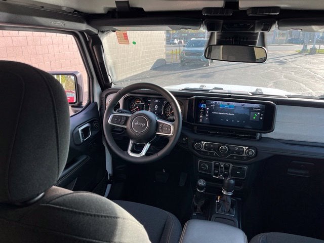 2026 Jeep Wrangler 4-Door Sahara - Photo 33