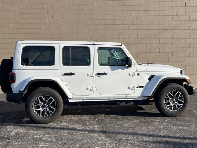 2026 Jeep Wrangler 4-Door Sahara - Photo 8