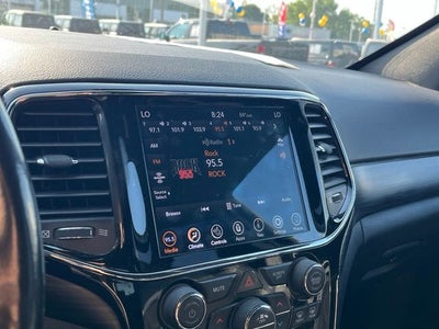 2020 Jeep Grand Cherokee Laredo