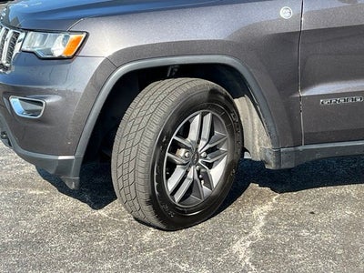 2020 Jeep Grand Cherokee Laredo