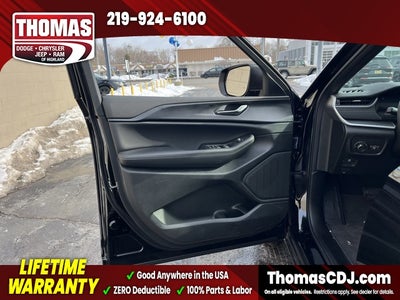 2025 Jeep Grand Cherokee Laredo X