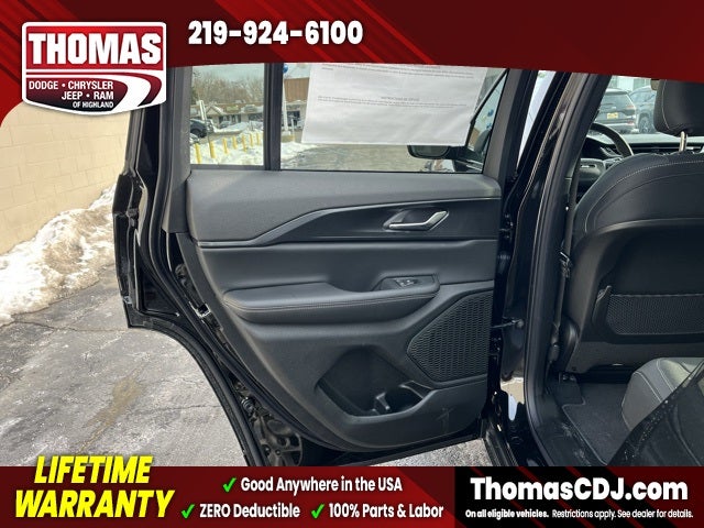 2025 Jeep Grand Cherokee Laredo X