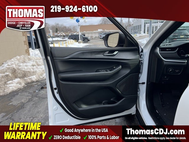 2025 Jeep Grand Cherokee Laredo X