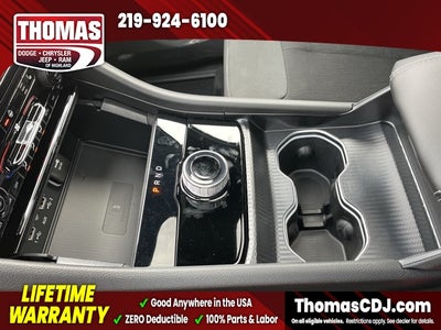 2025 Jeep Grand Cherokee Base