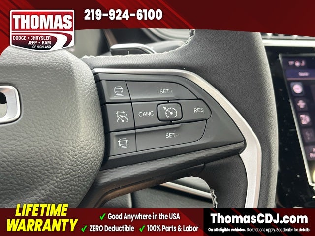 2025 Jeep Grand Cherokee Base