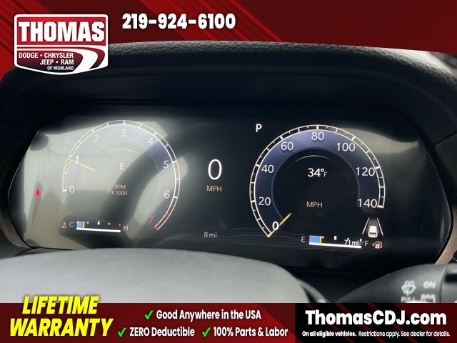 2025 Jeep Grand Cherokee Base