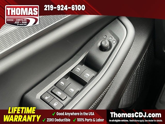 2025 Jeep Grand Cherokee Base