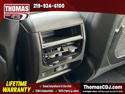 2025 Jeep Grand Cherokee Base