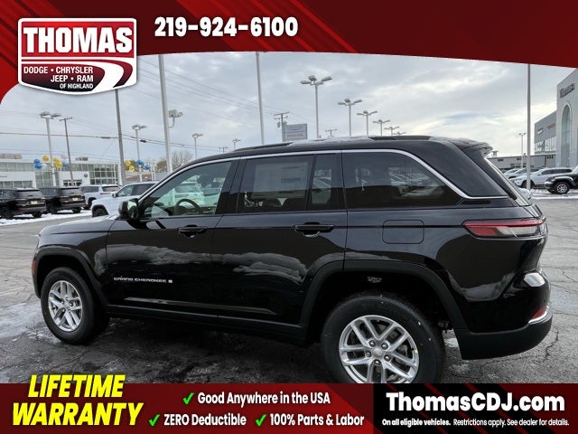 2025 Jeep Grand Cherokee Base