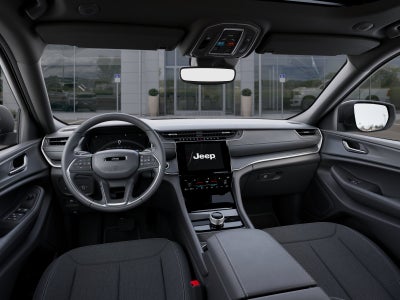 2025 Jeep Grand Cherokee Base