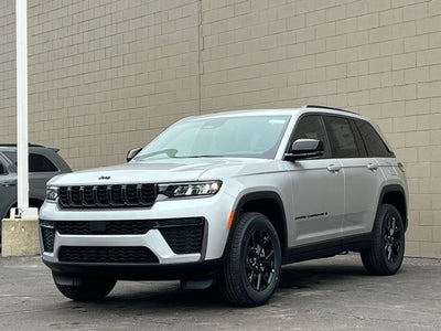2026 Jeep Grand Cherokee Laredo