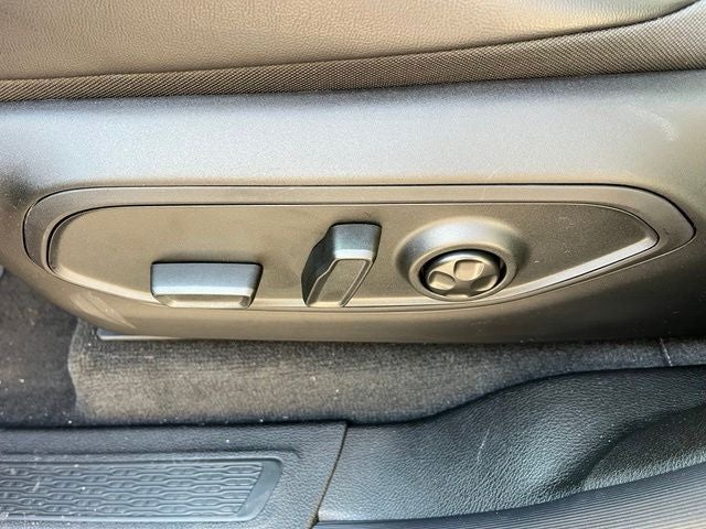 2027 Jeep Grand Cherokee Altitude