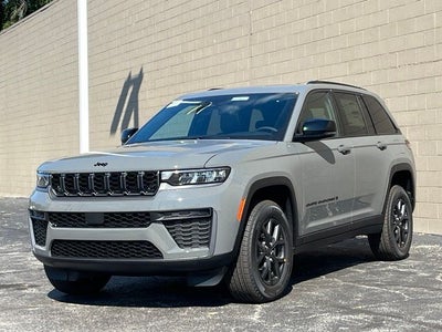 2027 Jeep Grand Cherokee Altitude