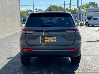 2027 Jeep Grand Cherokee Altitude