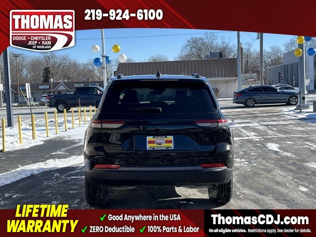 2026 Jeep Grand Cherokee Laredo