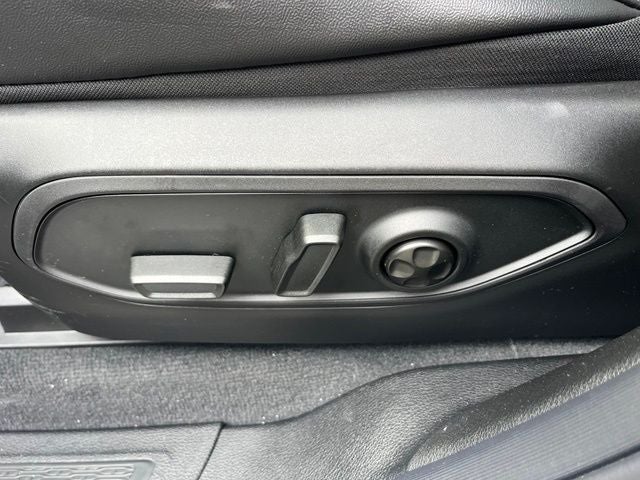 2027 Jeep Grand Cherokee Altitude