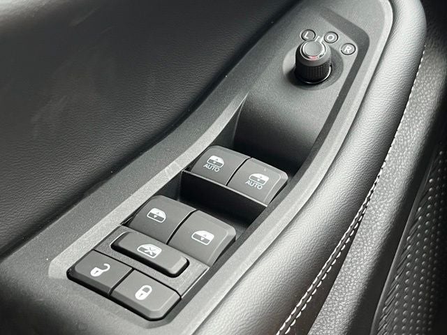 2027 Jeep Grand Cherokee Altitude