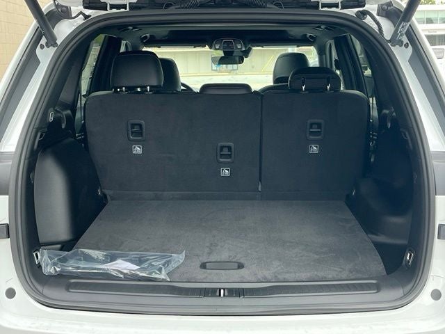 2027 Jeep Grand Cherokee Altitude