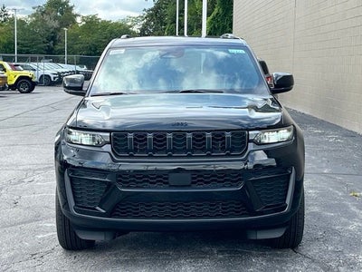 2027 Jeep Grand Cherokee Altitude
