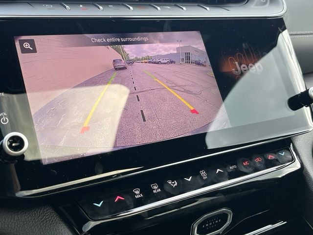 2027 Jeep Grand Cherokee Altitude