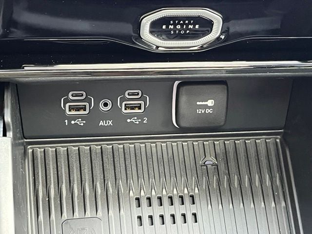 2027 Jeep Grand Cherokee Altitude