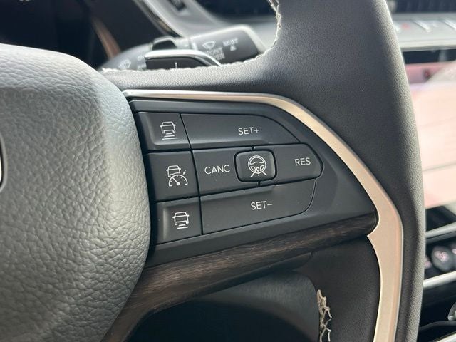 2027 Jeep Grand Cherokee Altitude
