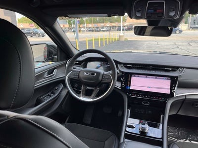 2027 Jeep Grand Cherokee Altitude