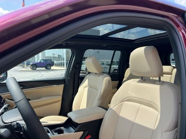 2025 Jeep Grand Cherokee Limited - Photo 17