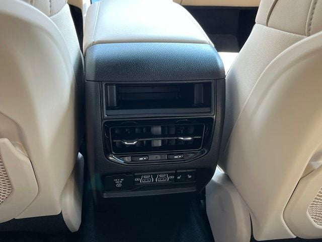 2025 Jeep Grand Cherokee Limited - Photo 37
