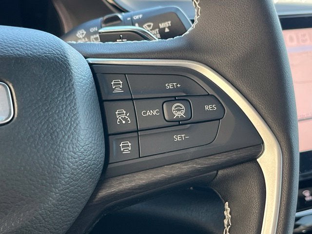2027 Jeep Grand Cherokee Limited Reserve