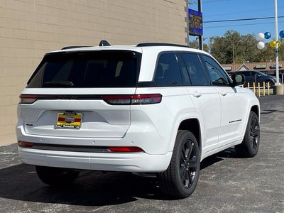 2027 Jeep Grand Cherokee Limited Reserve