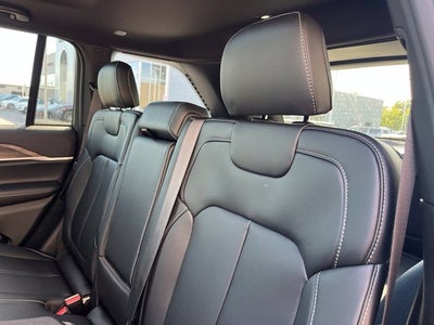2027 Jeep Grand Cherokee Limited