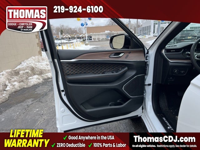 2025 Jeep Grand Cherokee Summit