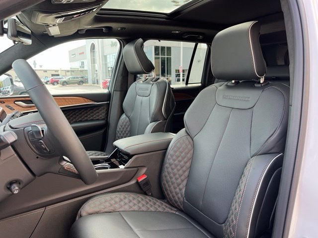 2027 Jeep Grand Cherokee Summit