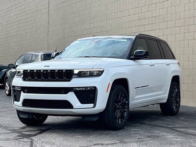 2027 Jeep Grand Cherokee Summit