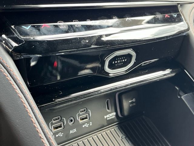 2027 Jeep Grand Cherokee Summit
