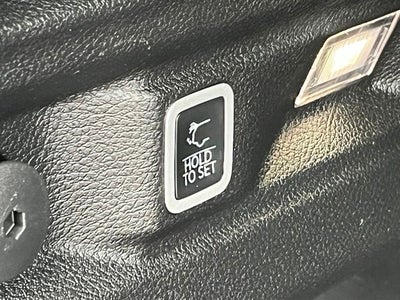 2025 Jeep Grand Cherokee L Laredo x