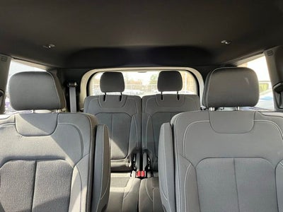 2026 Jeep Grand Cherokee L Laredo