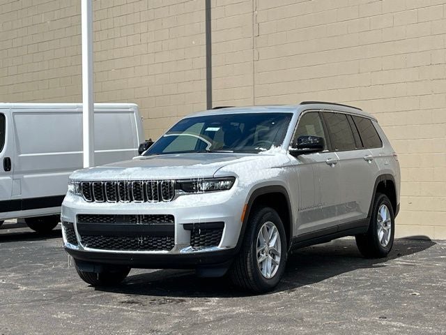 2026 Jeep Grand Cherokee L Laredo
