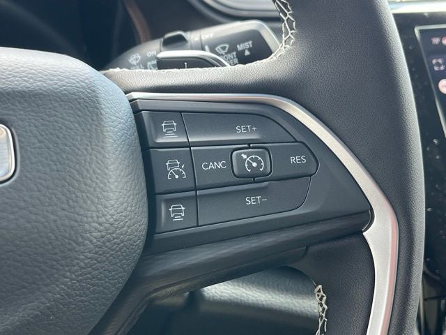 2026 Jeep Grand Cherokee L Laredo